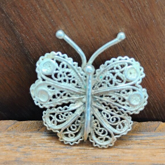 Vintage Sterling Silver Filigree Butterfly Brooch Pin - Picture 2 of 5
